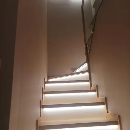 Sileo No.85 アパート ウストカ