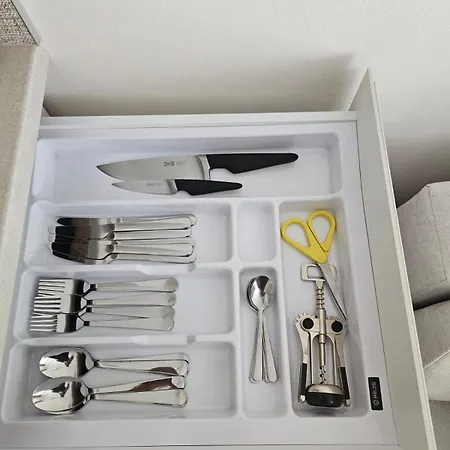 Sileo No.85 アパート ウストカ